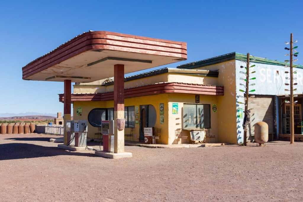 Don't Sweat It: Emergency Commercial HVAC Service for Landers & Joshua Tree Businesses 6 24/7 commercial hvac repair in landers ca